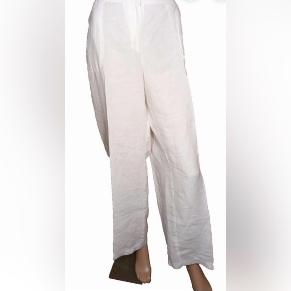 Chicos Travelers Collection Pants wide leg in white color Chico Size 2 = US L